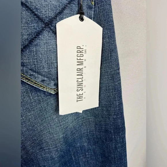 NWT Sinclair MFGRP. vassar the channel boot distressed jeans Size 27 - Picture 14 of 16